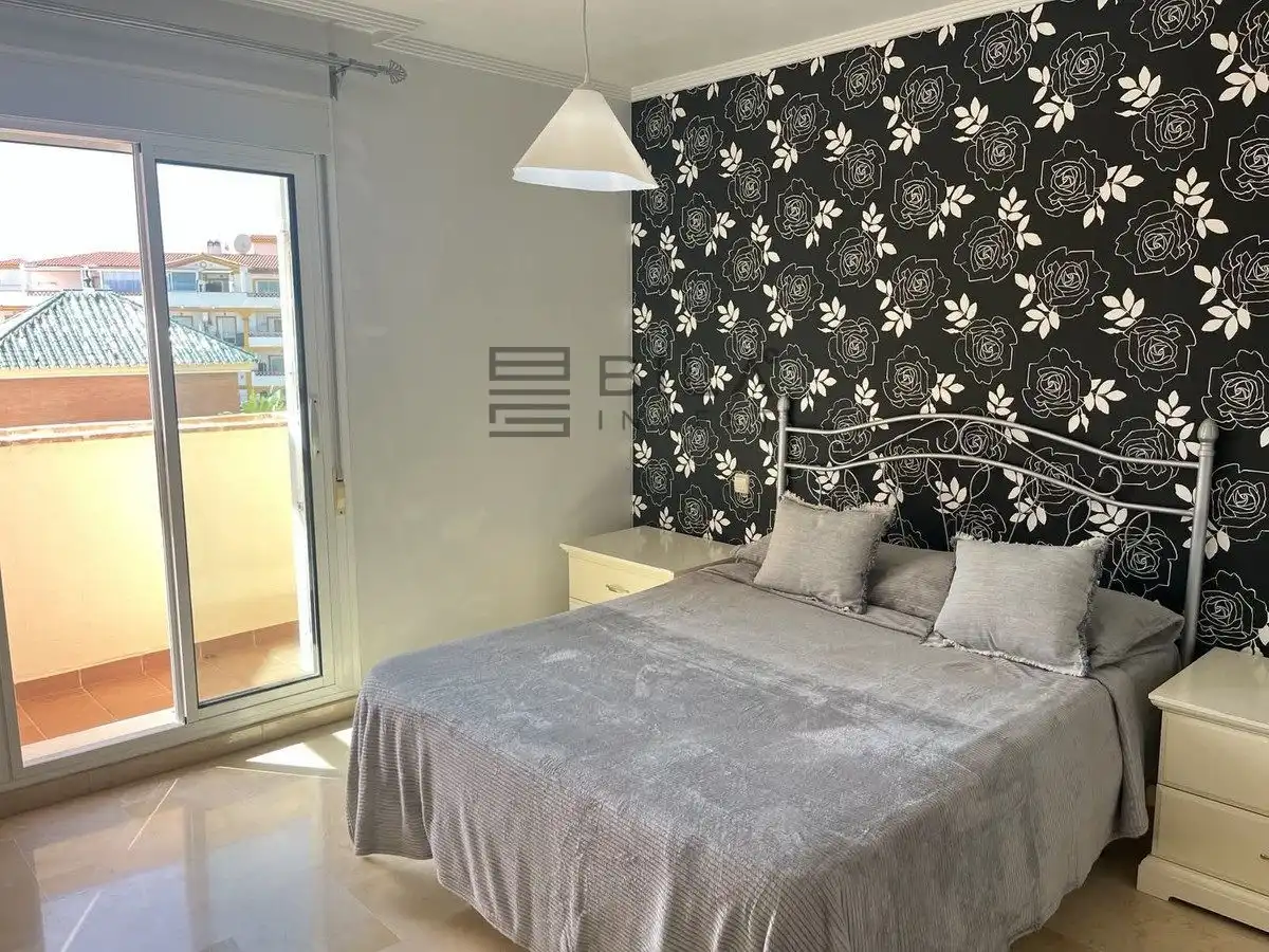 Bedroom of Flat for sale in Mijas  with Air Conditioner, Terrace and Storage room