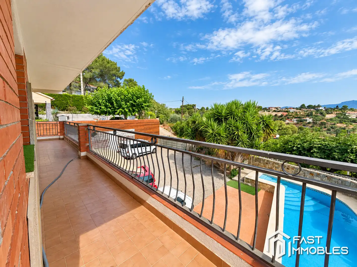 Terraza de Casa adosada en venta en Ponent