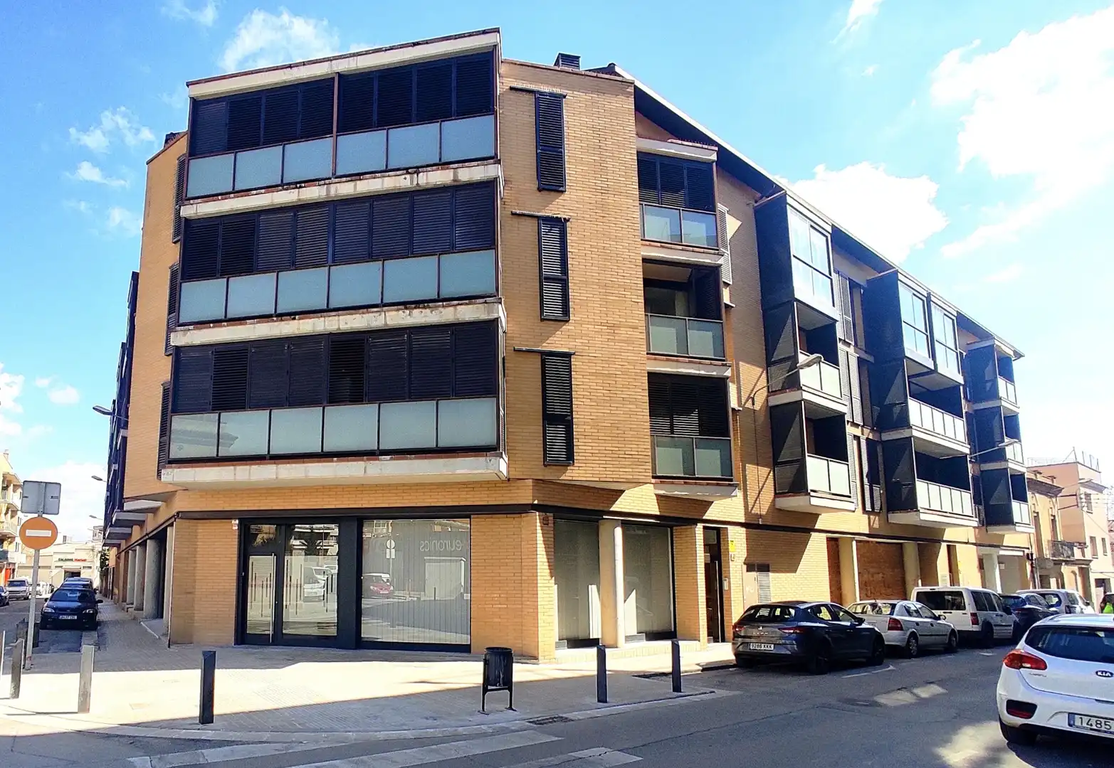Locale commerciale in vendita a Carrer de Salvador Murt 93, imagen 2