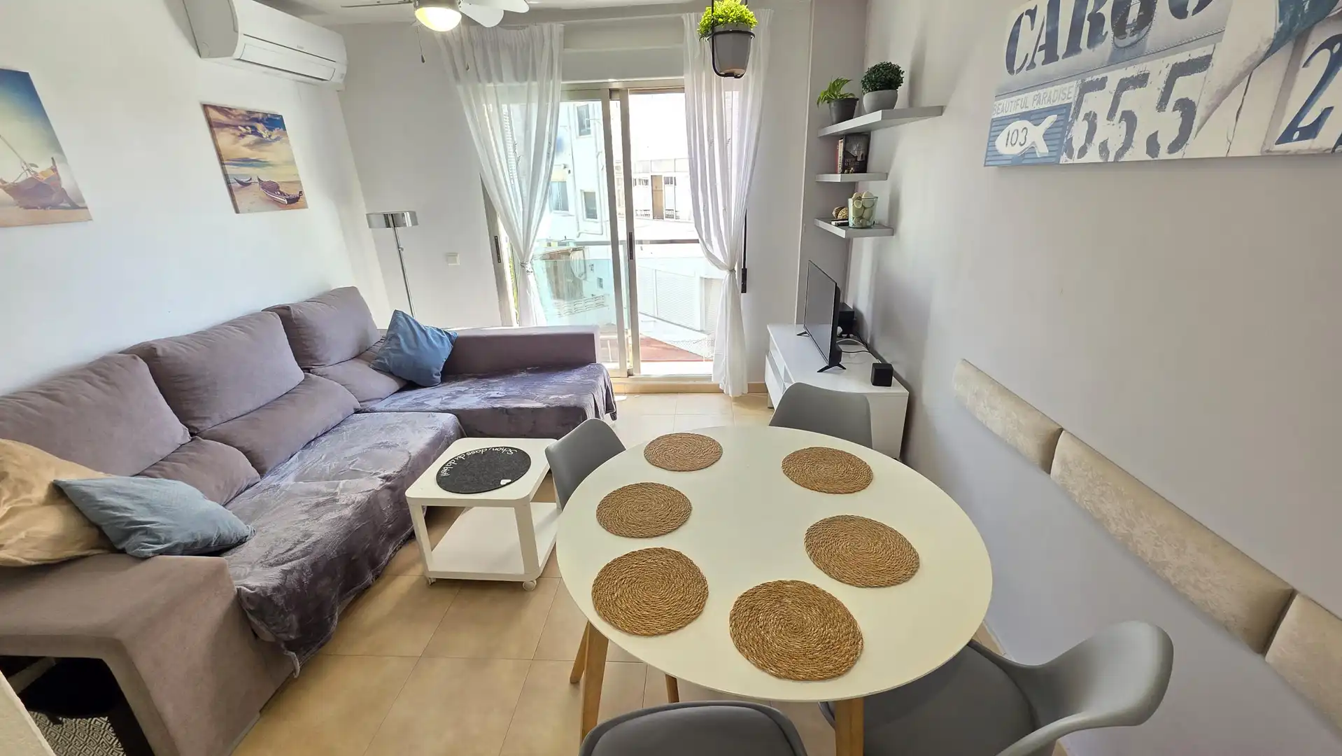 Sala de estar de Piso en venta en Gandia con Aire acondicionado, Amueblado y Balcón