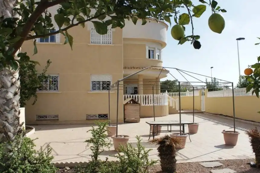 Detached house with pool for sale in Calle Calle de las Lavanderas, imagen 9