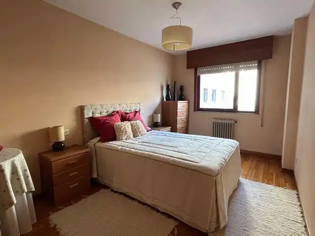 Habitación de Apartamento de alquiler en Ames con Calefacción y Amueblado