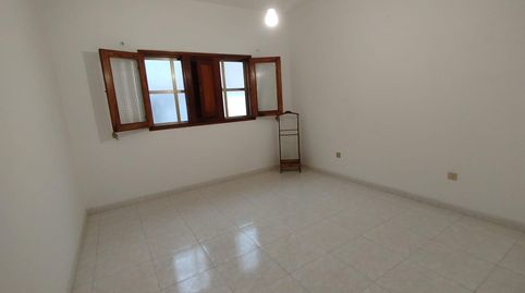 Foto 4 de Casa adosada en venta en Callejón del Castillo - El Calero - Las Huesas, Telde