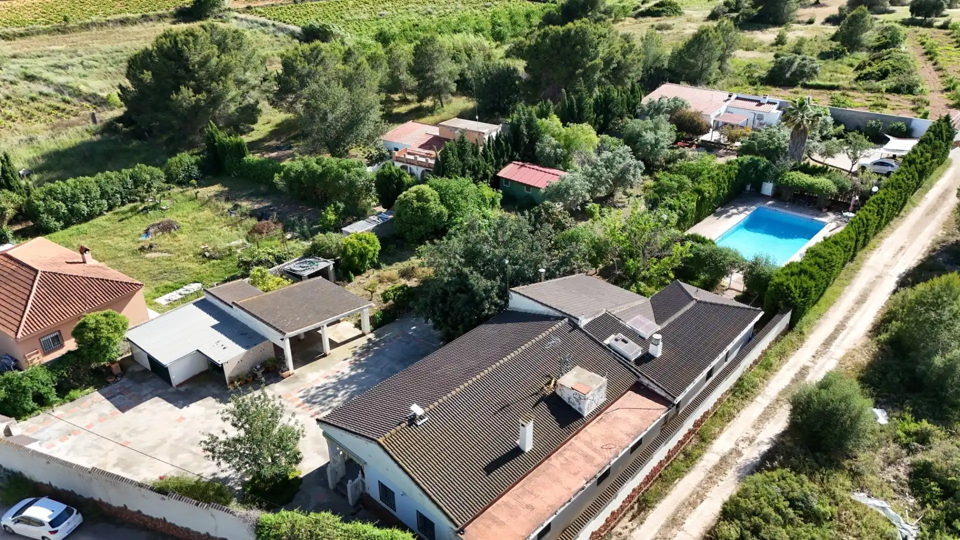 Außenansicht von Haus oder Chalet zum Verkauf in Vilamarxant mit Privatgarten, Terrasse und Abstellraum