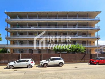 Apartamento con piscina en venta en Calle Joanot Martorell 6