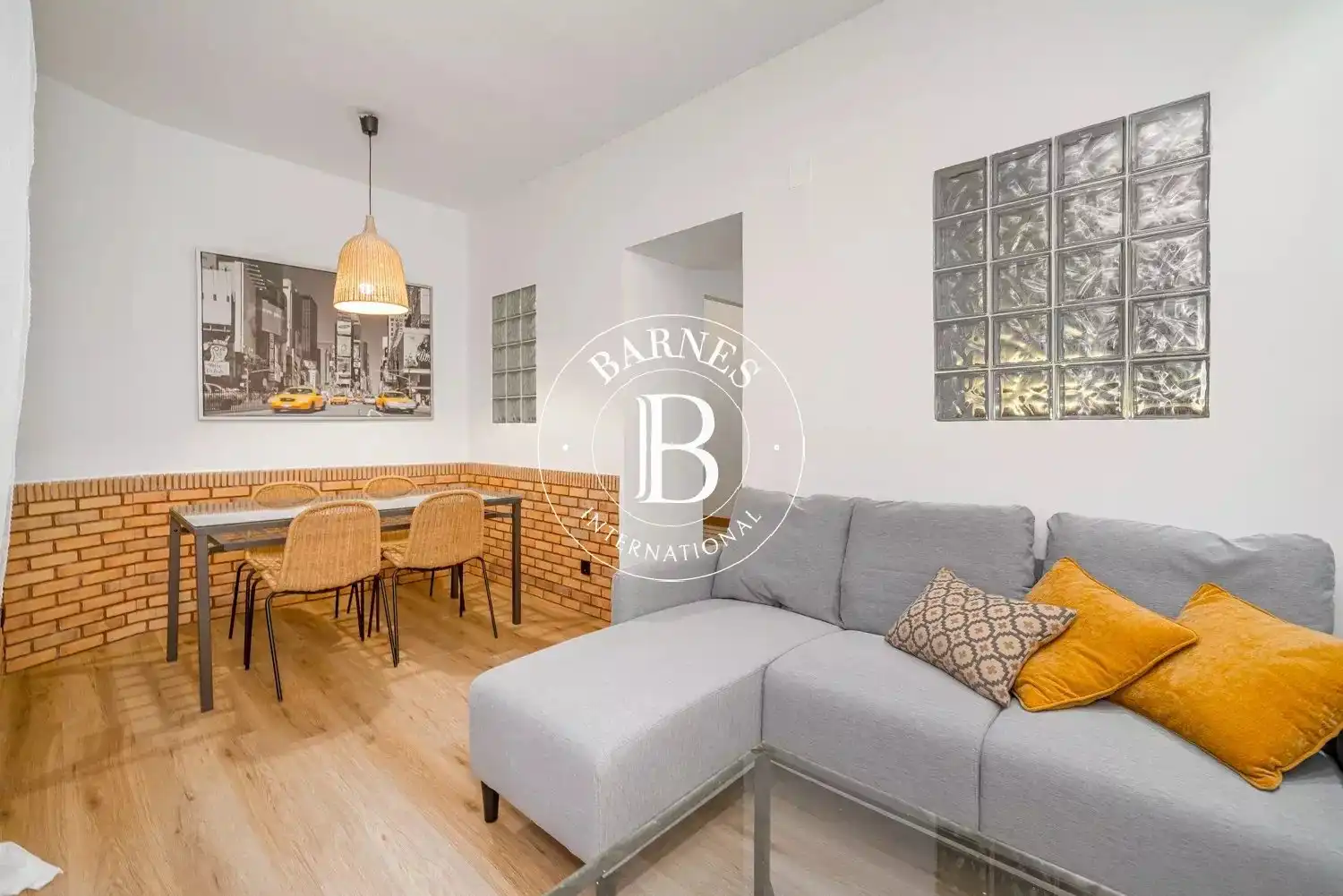 Flat with lift to rent in Chamberí