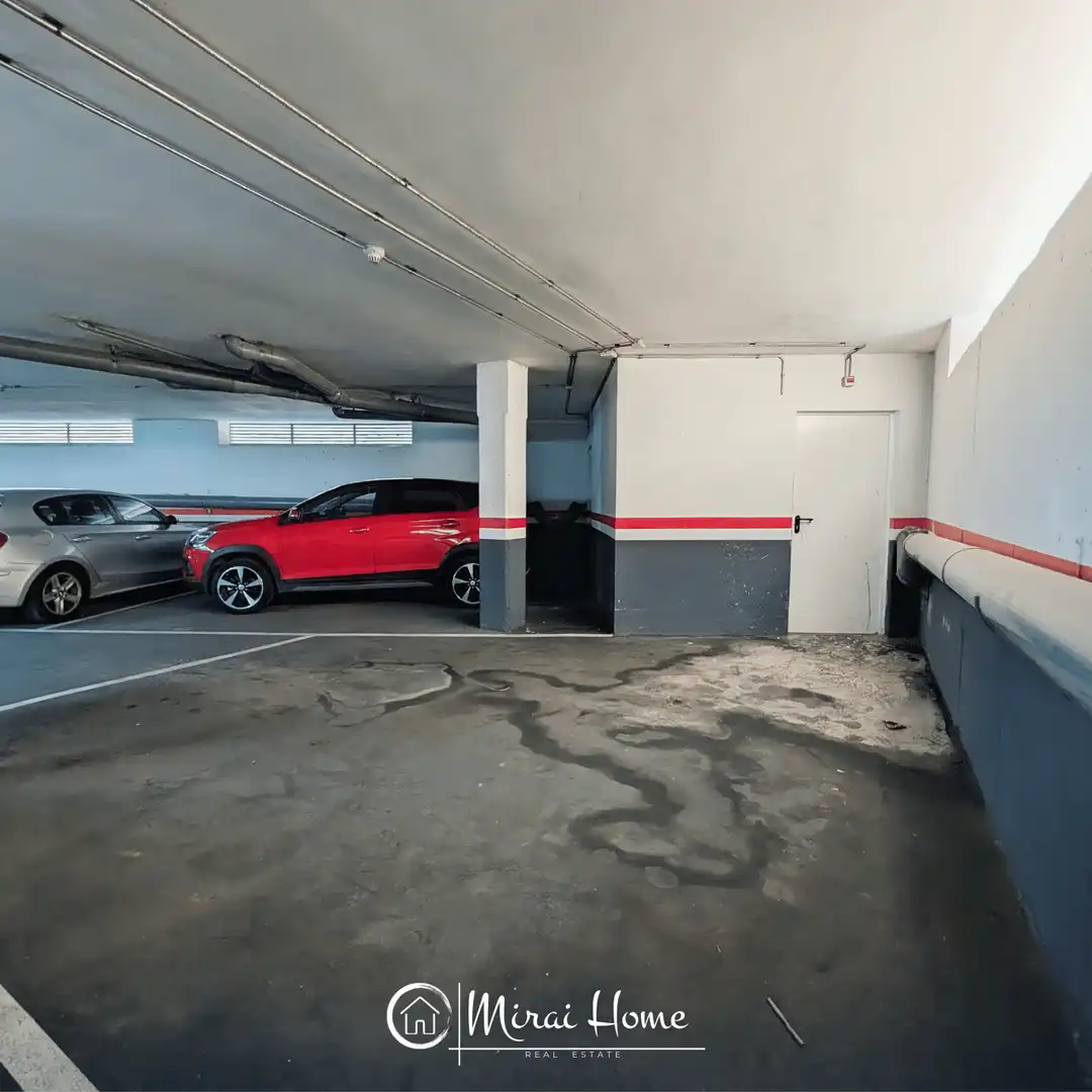 Parking of Garage for sale in Canovelles