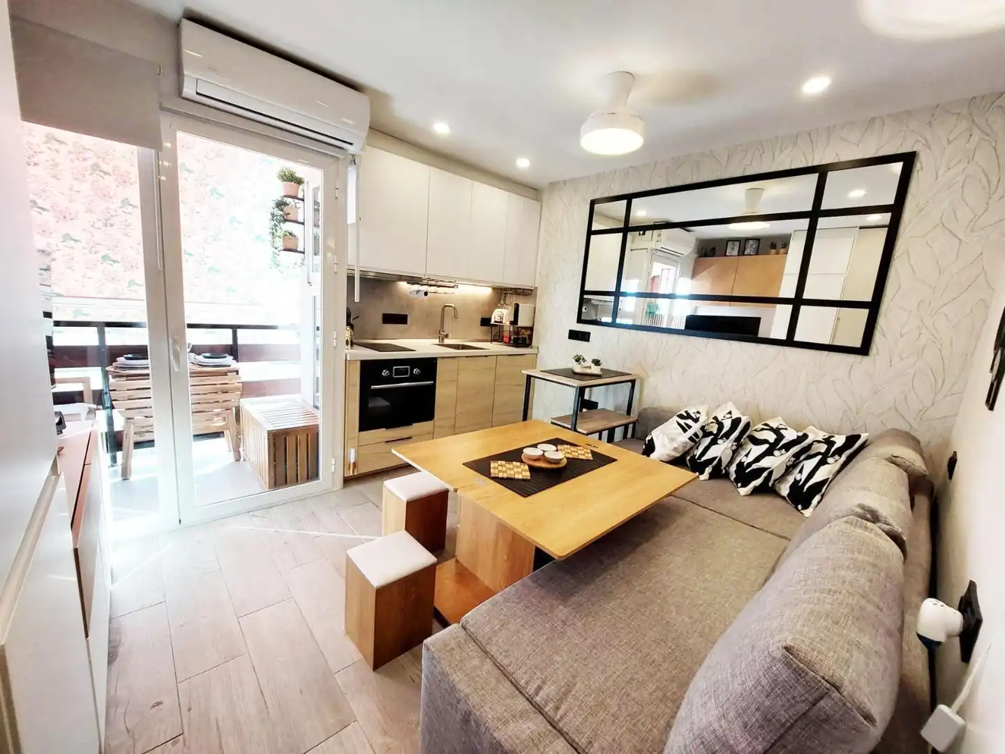 Kitchen of Study for sale in Benalmádena  with Air Conditioner, Private garden and Furnished