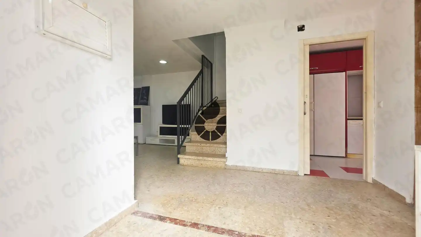Casa adosada en venta en Coria del Río con Aire acondicionado