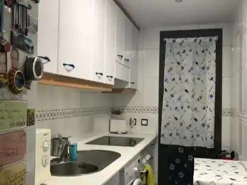 Piso con piscina en venta en Villaverde