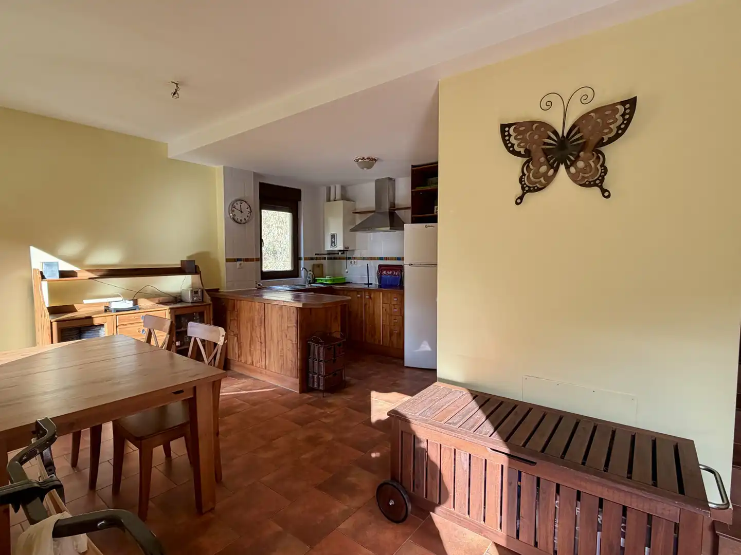 Küche von Einfamilien-Reihenhaus zur Miete in San Roque de Riomiera mit Heizung und Privatgarten