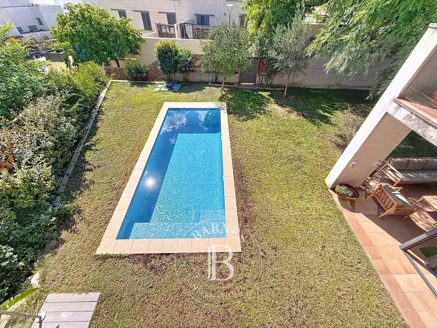 Swimming pool of Houses for sale in Mataró  with Air Conditioner, Heating and Private garden