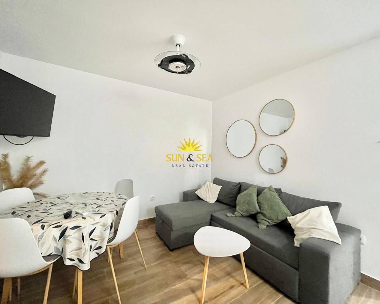 Sala de estar de Casa o chalet de alquiler en Guardamar del Segura con Calefacción, Terraza y Amueblado