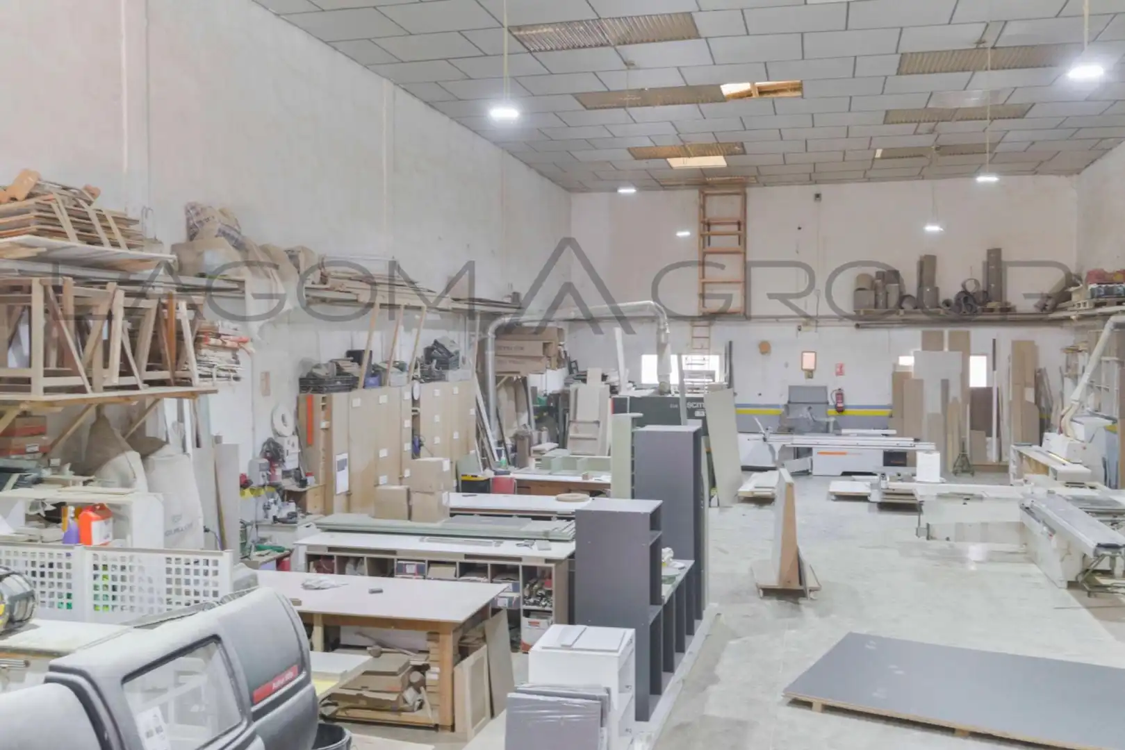 Nau industrial en venda a Sant Esteve Sesrovires, imagen 3