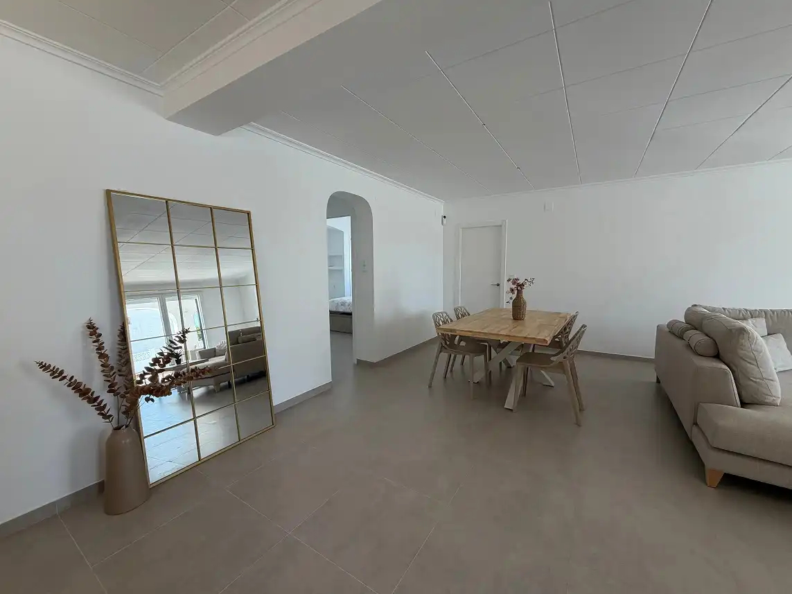 Menjador de Casa o xalet en venda en Santa Pola amb Aire condicionat, Jardí privat i Piscina