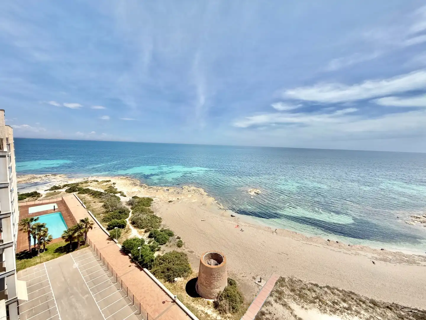 Vista exterior de Ático en venta en La Manga del Mar Menor con Aire acondicionado, Terraza y Trastero