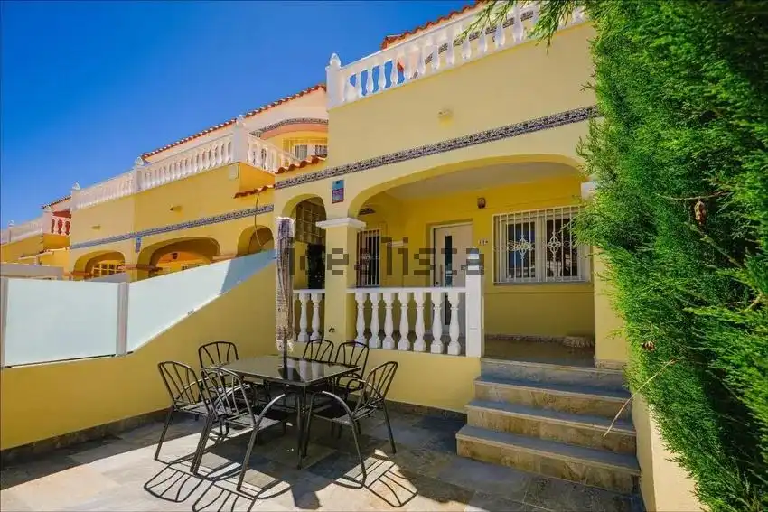 Duplex with terrace for sale in Calle Carolinas, imagen 9