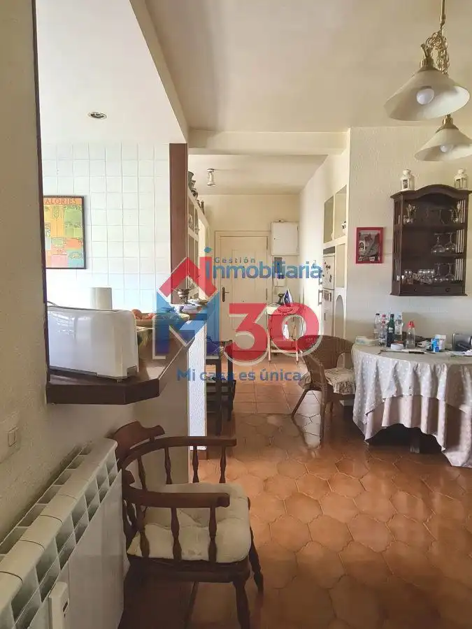 Cocina de Piso en venta en Miranda de Ebro con Calefacción, Parquet y Terraza