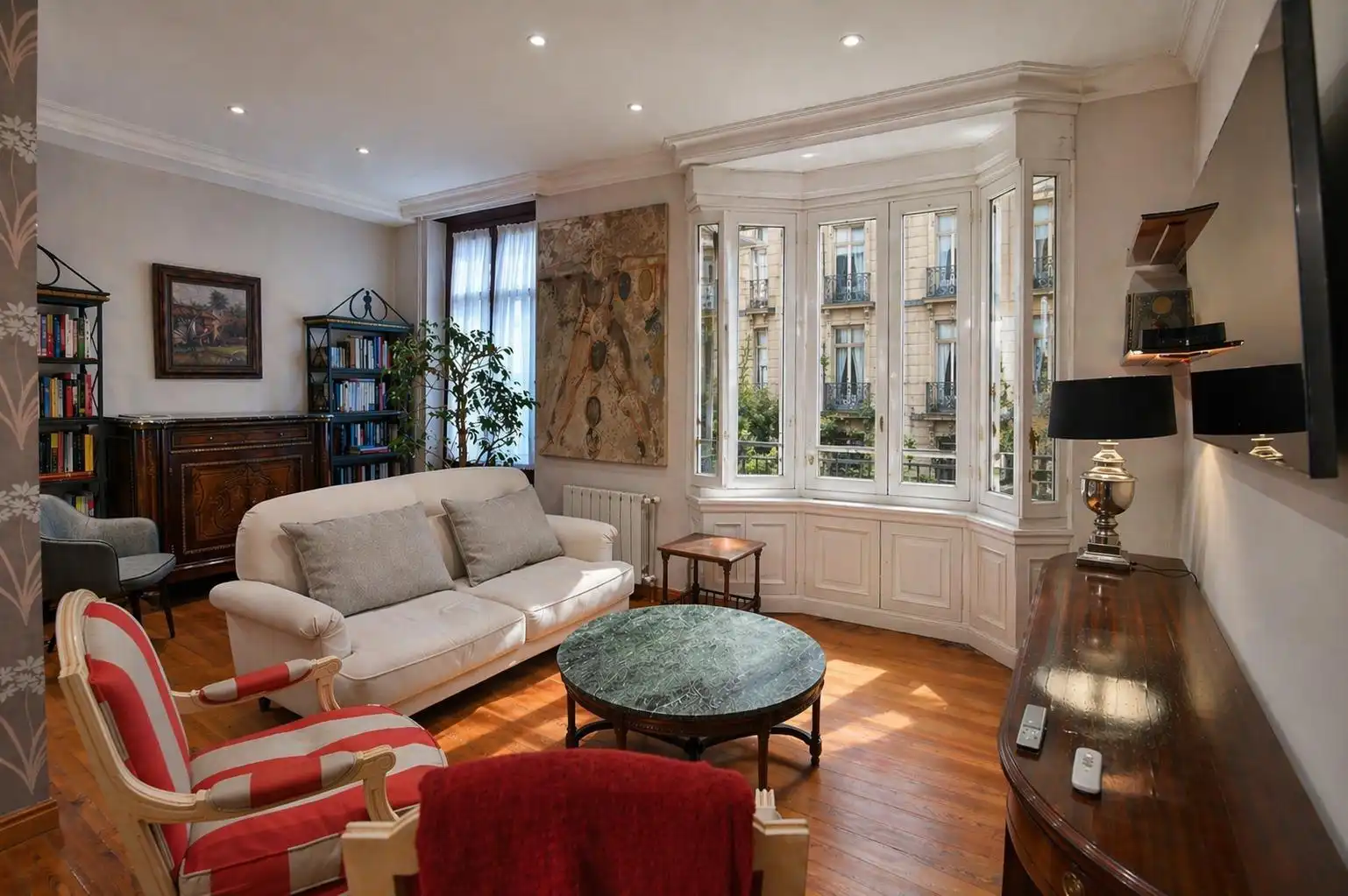 Sala de estar de Piso en venta en Bilbao  con Calefacción y Balcón