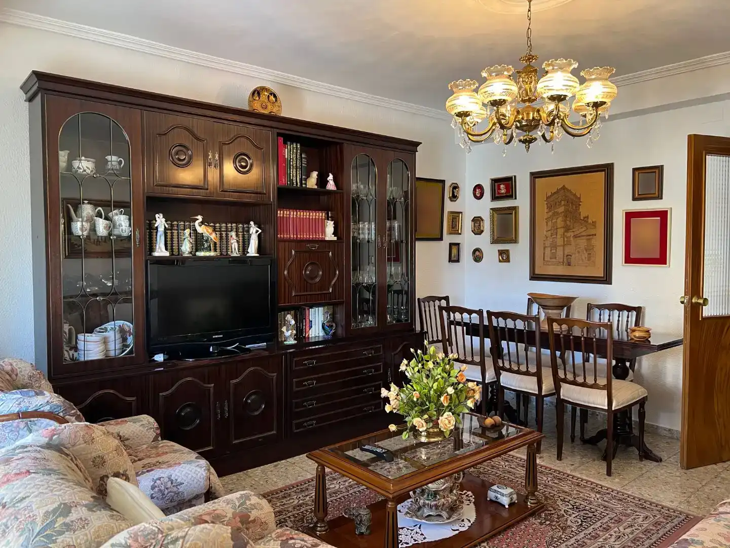 Sala d'estar de Pis en venda en Benavente amb Balcó