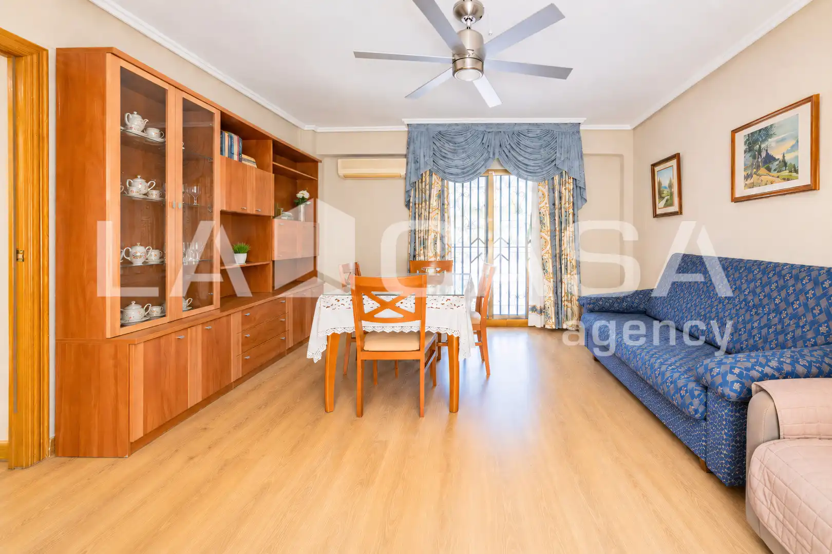 Sala de estar de Piso en venta en Valencia con Amueblado y Balcón