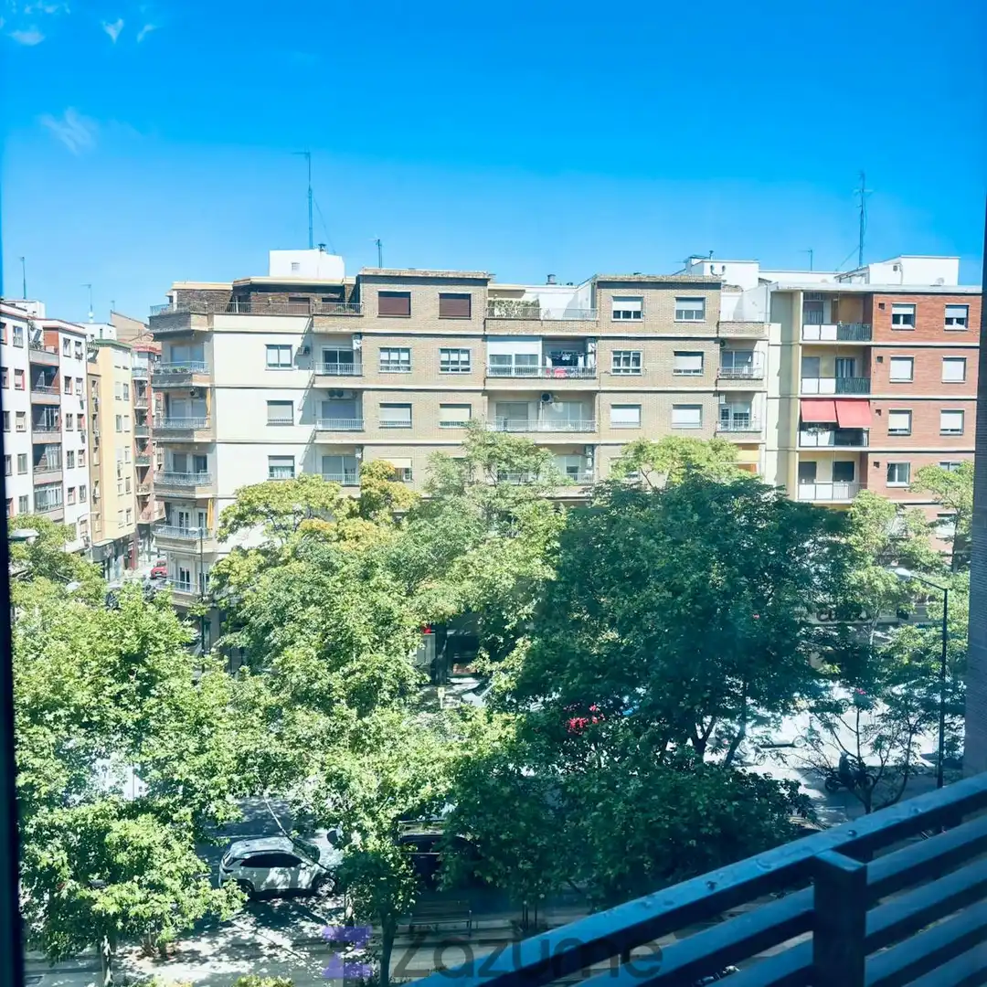 Vista exterior de Apartamento de alquiler en Zaragoza con Aire acondicionado, Calefacción y Parquet