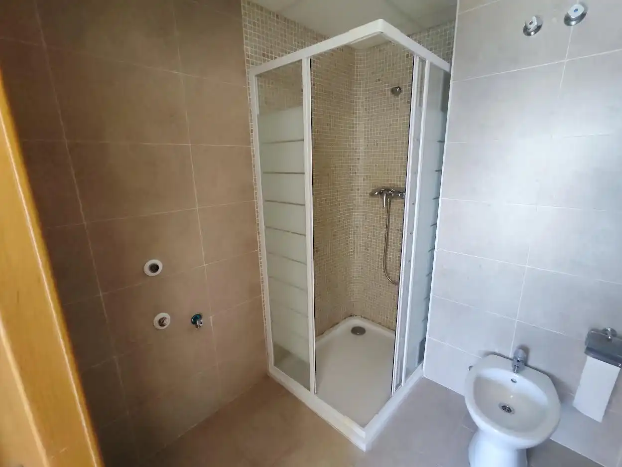 Bathroom of Flat for rent in Castellón de la Plana / Castelló de la Plana  with Storage room, Furnished and Oven