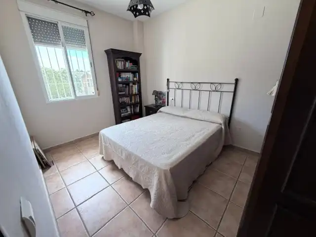 Habitación de Casa o chalet en venta en Palos de la Frontera con Aire acondicionado, Calefacción y Jardín privado
