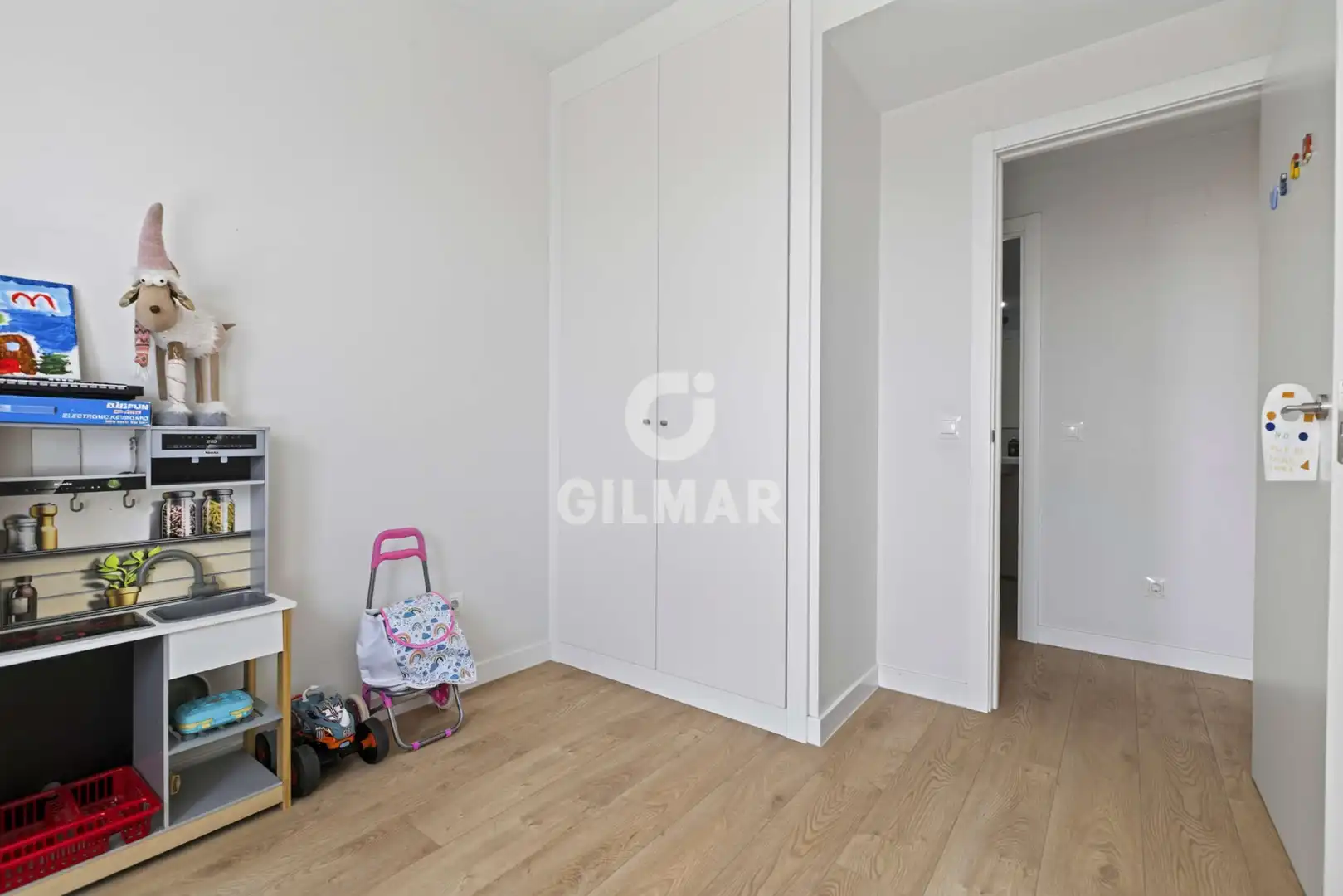 Bedroom of Flat for sale in Dos Hermanas  with Heating, Storage room and Swimming Pool