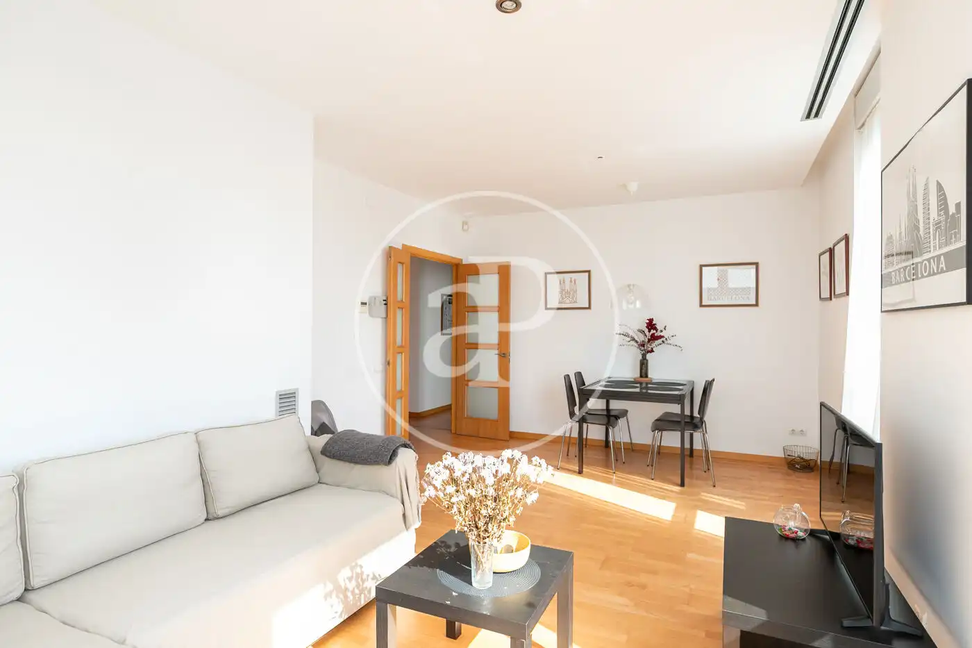 Sala d'estar de Pis en venda en Sant Martí