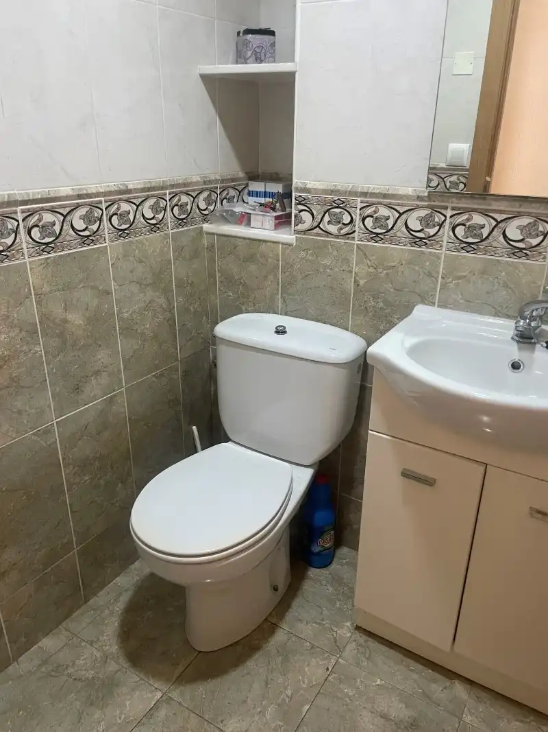 Bathroom of Flat for rent in Gandia  with Air Conditioner, Terrace and Furnished