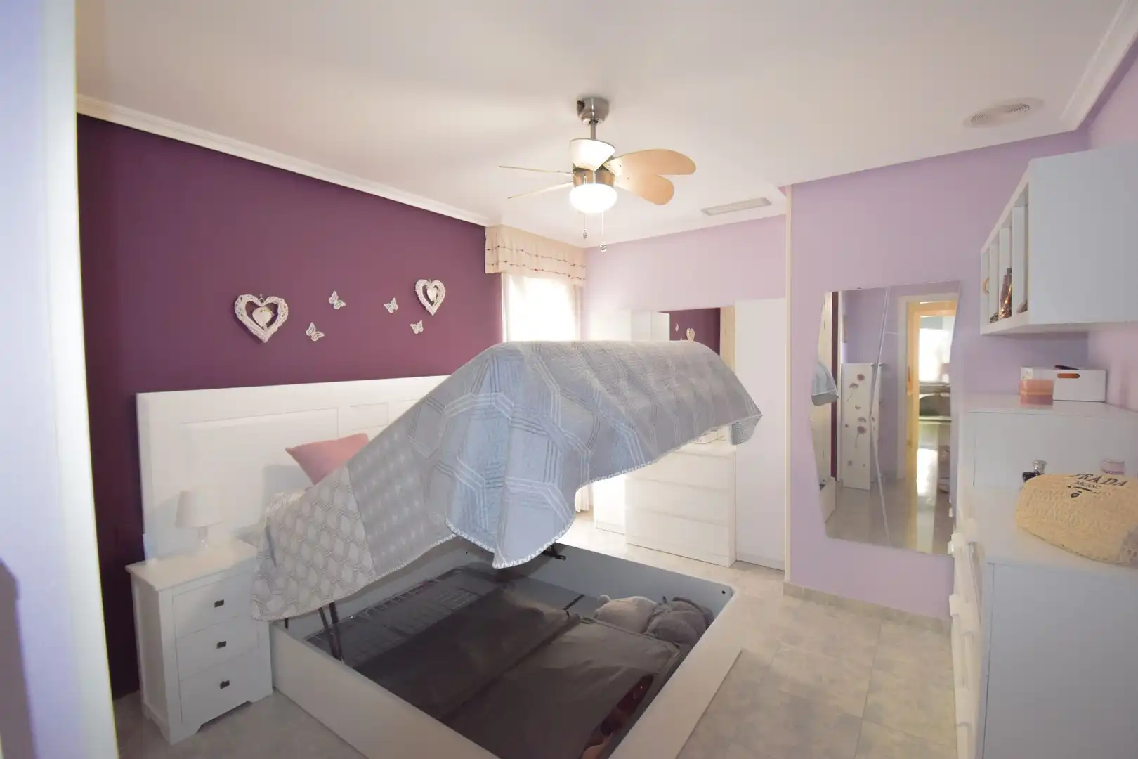 Habitación de Apartamento de alquiler en Santa Pola con Aire acondicionado, Calefacción y Terraza