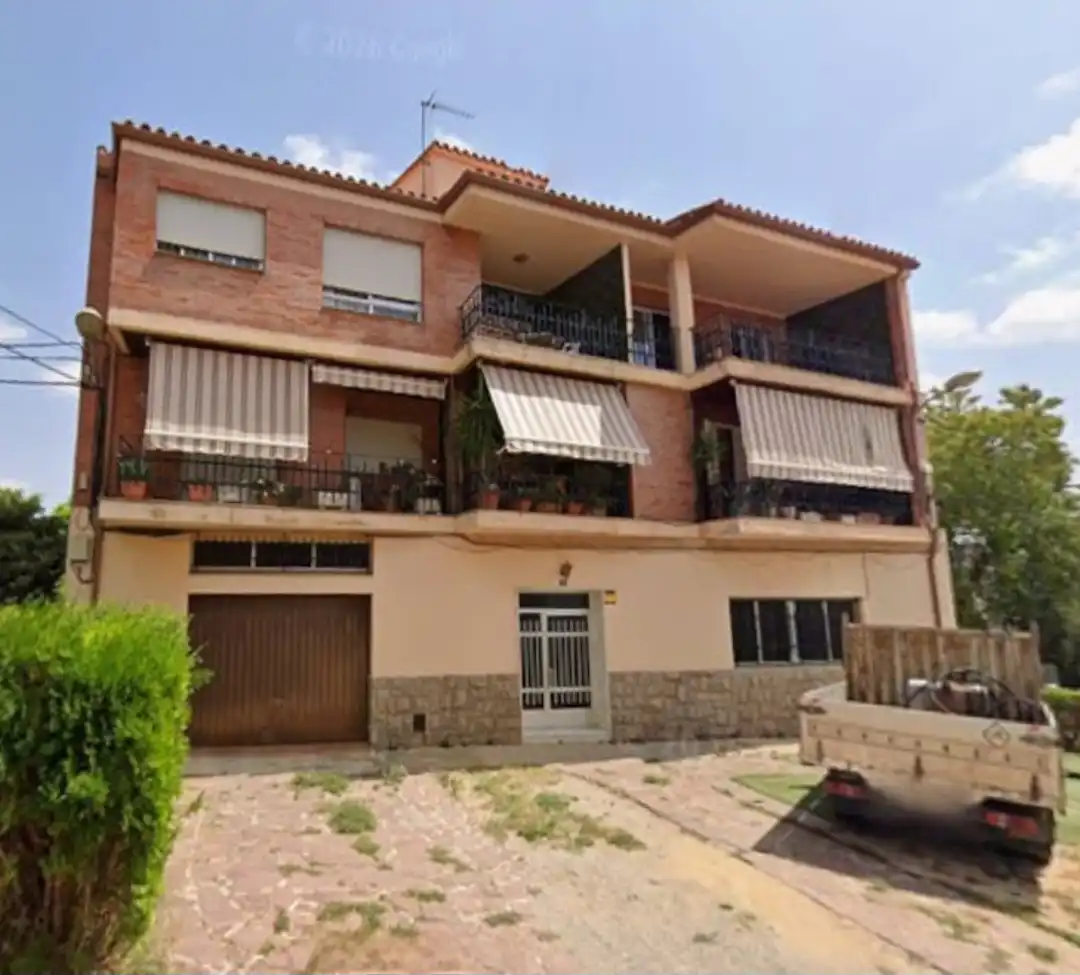 Vista exterior de Edificio en venta en Vall d'Alba con Piscina comunitaria