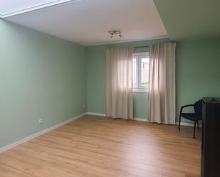 Bedroom of Flat to rent in Coristanco  with Heating, Storage room and Oven