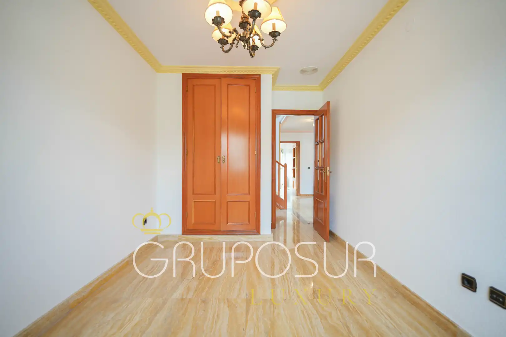 Casa aparellada amb jardí en venda a Calle Castilla y León 22, imagen 34