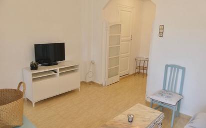 Living room of Flat for sale in  Valencia Capital  with Air Conditioner, Heating and Furnished