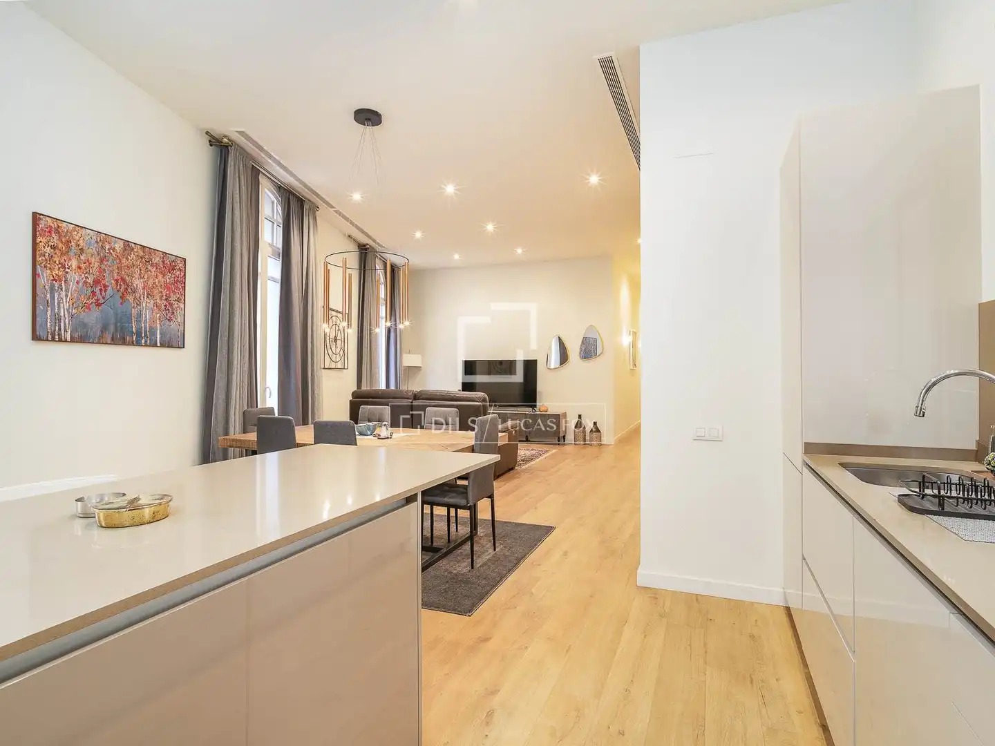 Piso en venta en Barcelona con Aire acondicionado, Calefacción y Parquet