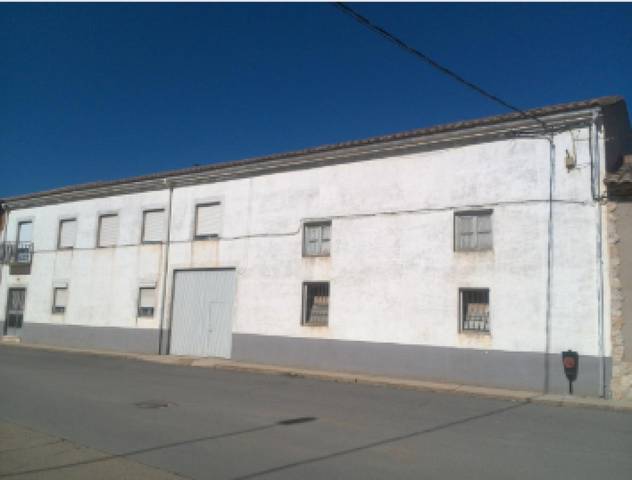 Casa-chalet en Venta en Calle Molino en Villaquejida