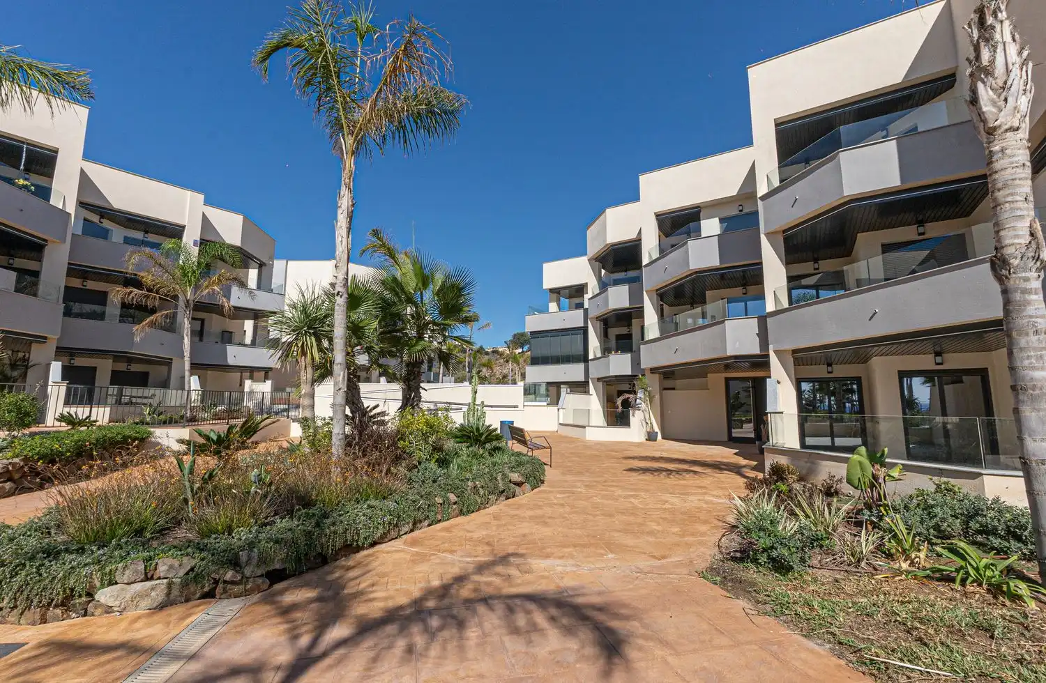 Flat with pool for sale in Almayate, imagen 24