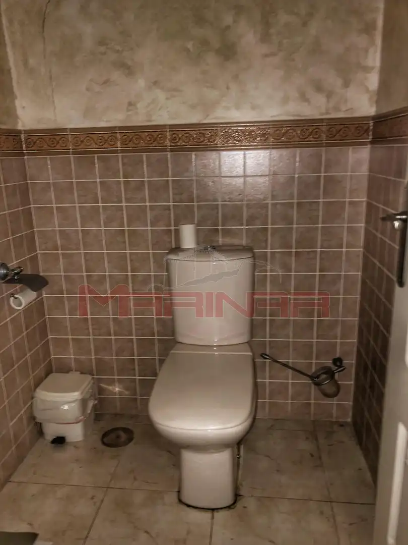 Bathroom of Commercial properties for sale in Aranjuez  with Air Conditioner