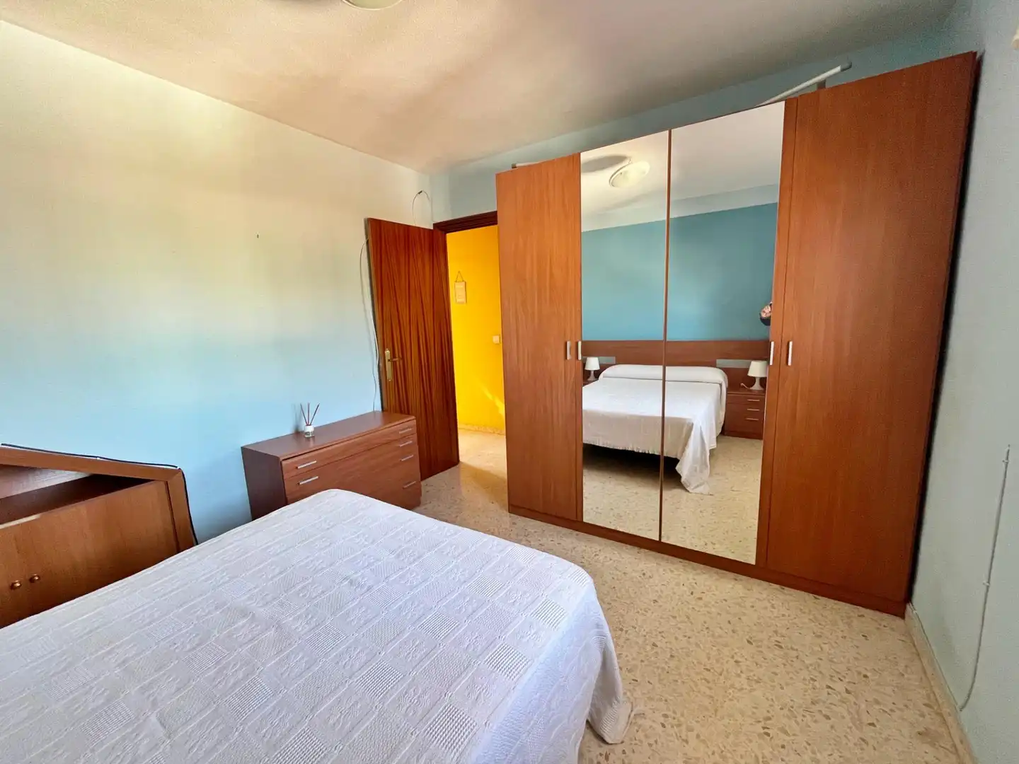 Habitación de Casa adosada en venta en Rincón de la Victoria con Aire acondicionado, Calefacción y Terraza