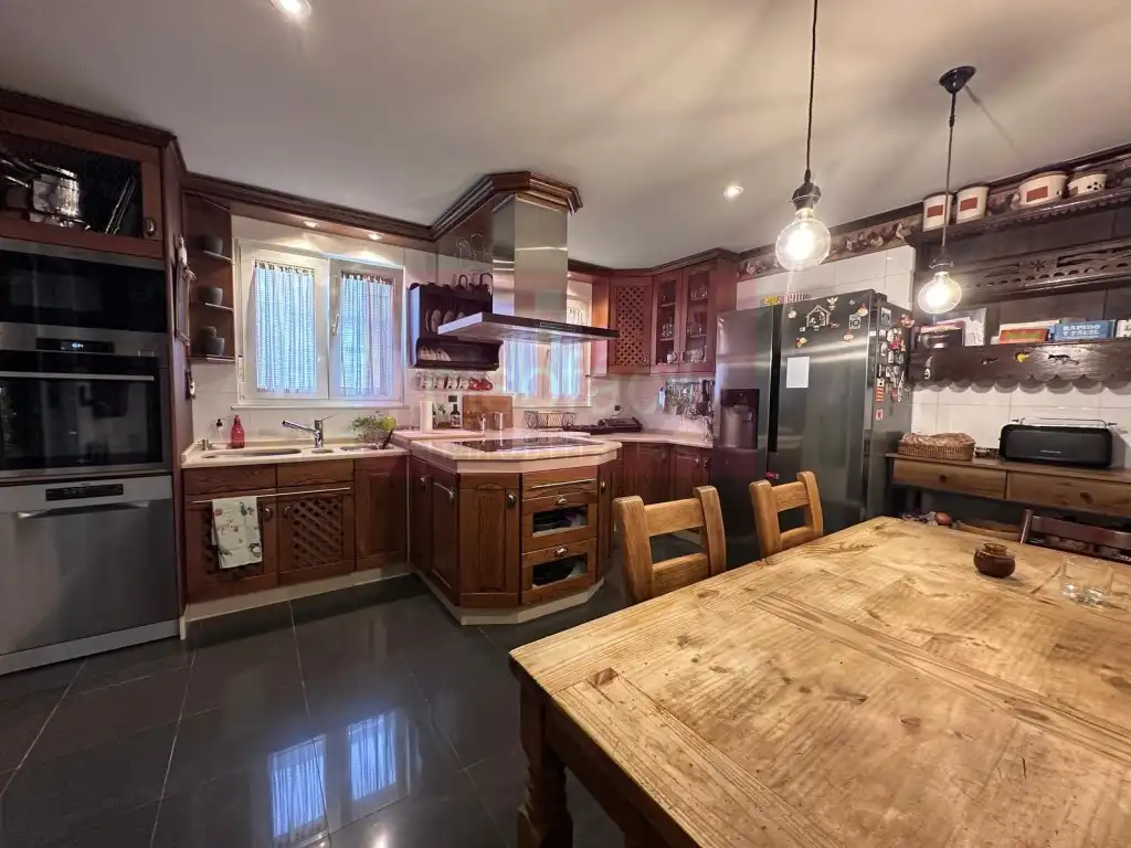Cocina de Dúplex en venta en Lugo