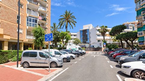 Foto 3 de Piso en venta en Calle Tauro, 1, Parque de la Paloma, Benalmádena