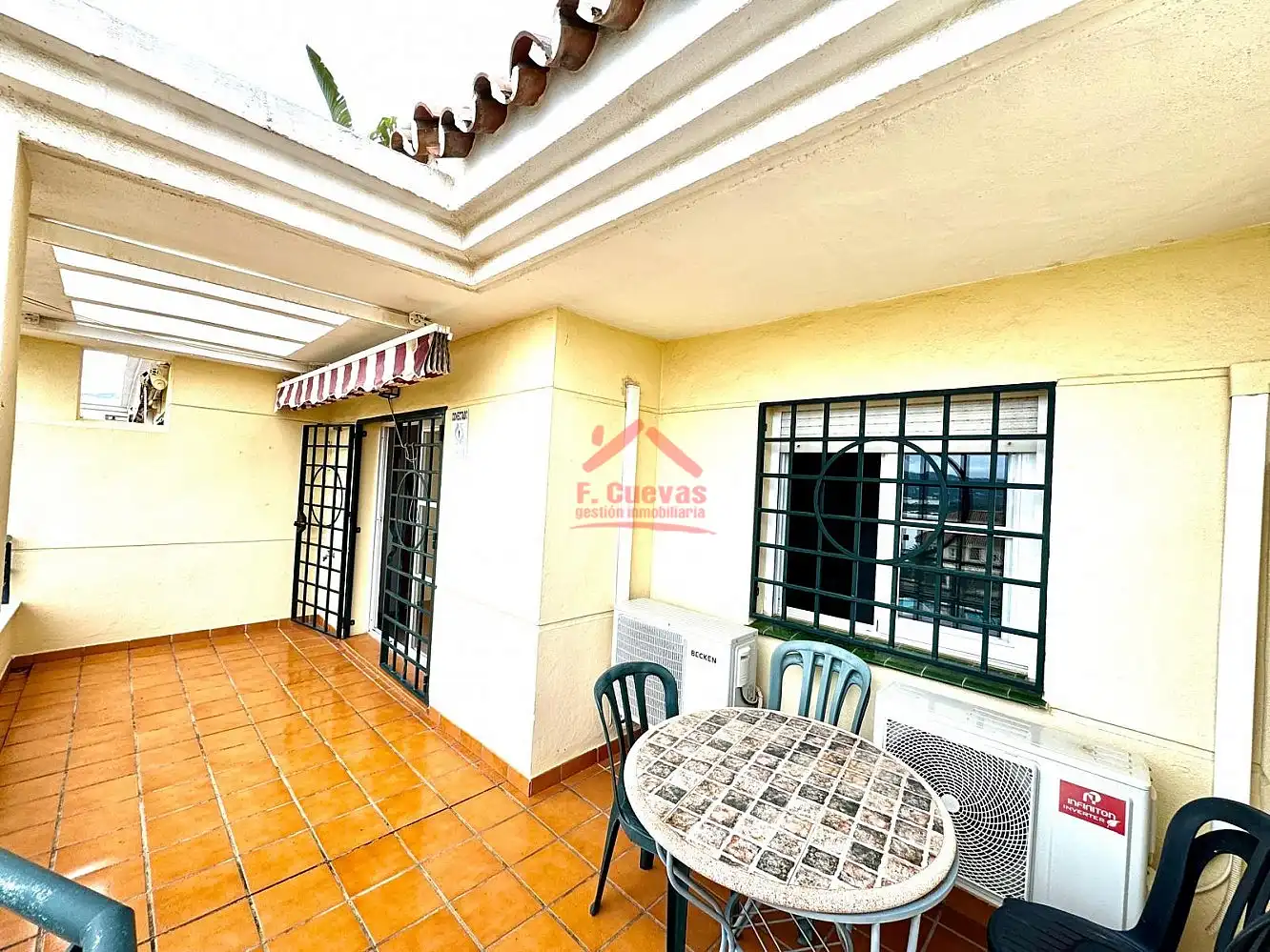 Apartamento con piscina en venta en Caleta de Vélez, imagen 5