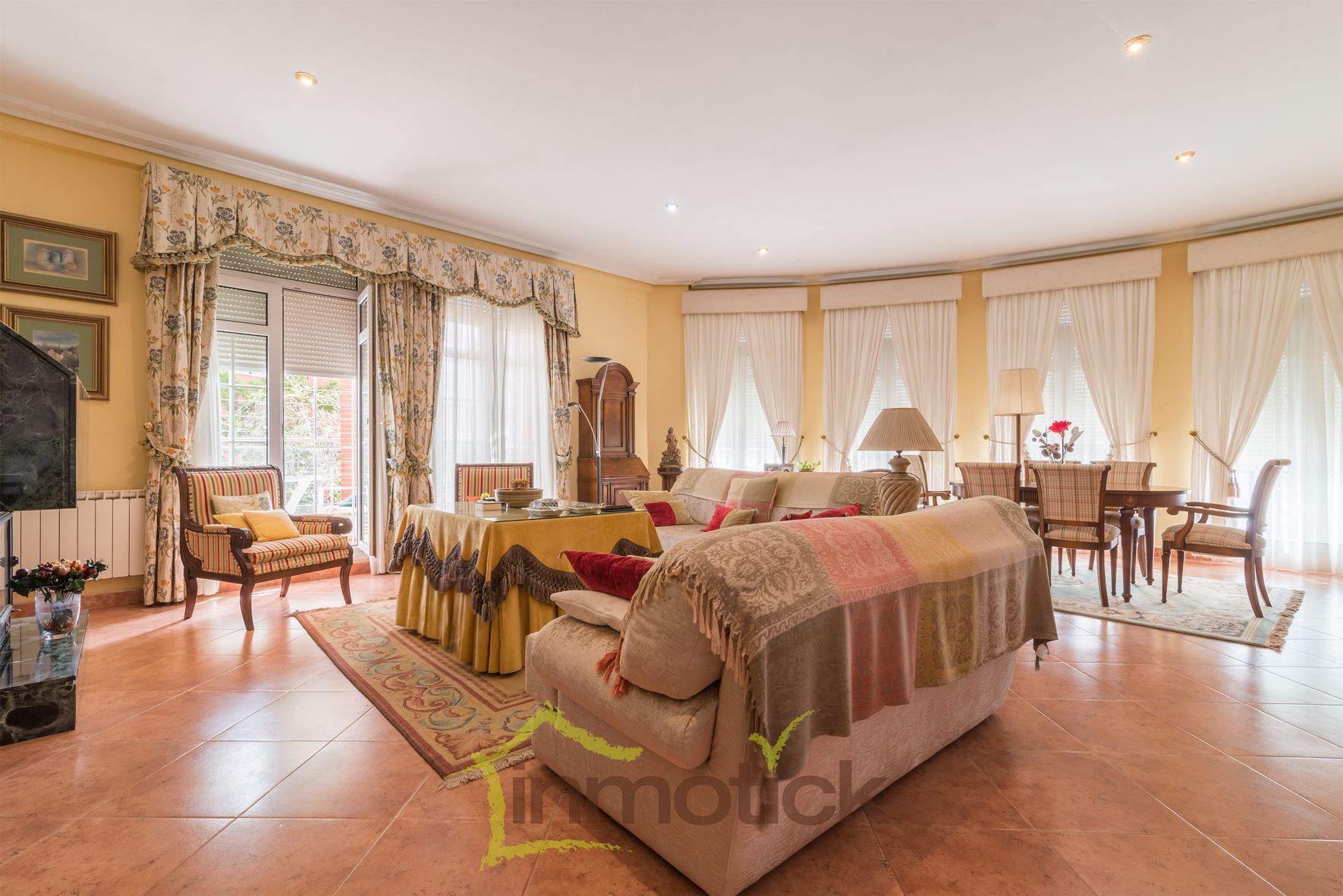 Living room of House or chalet for sale in  Huelva Capital  with Air Conditioner, Terrace and Storage room