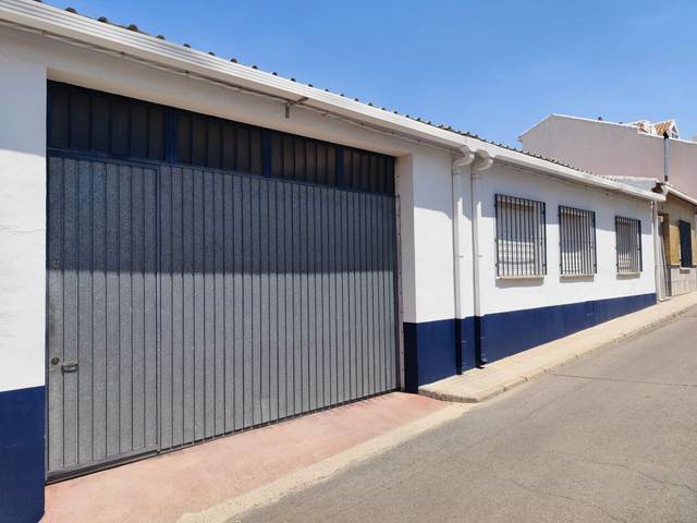 Nave industrial en Venta en Urda
