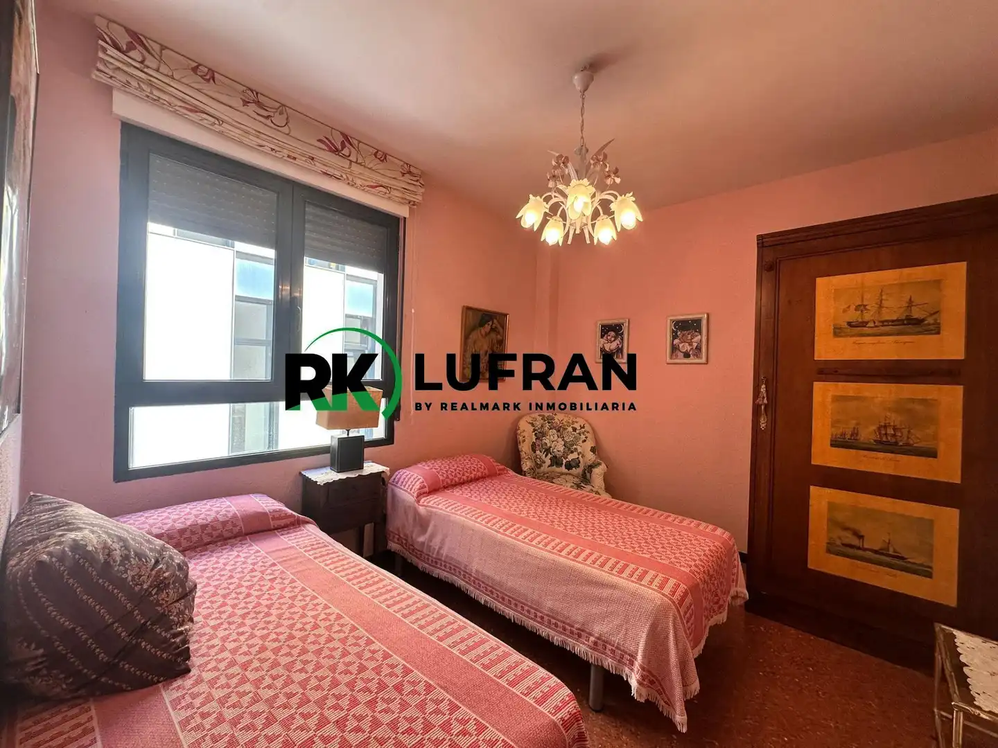 Dormitori de Apartament en venda en Alicante / Alacant amb Terrassa, Moblat i Balcó