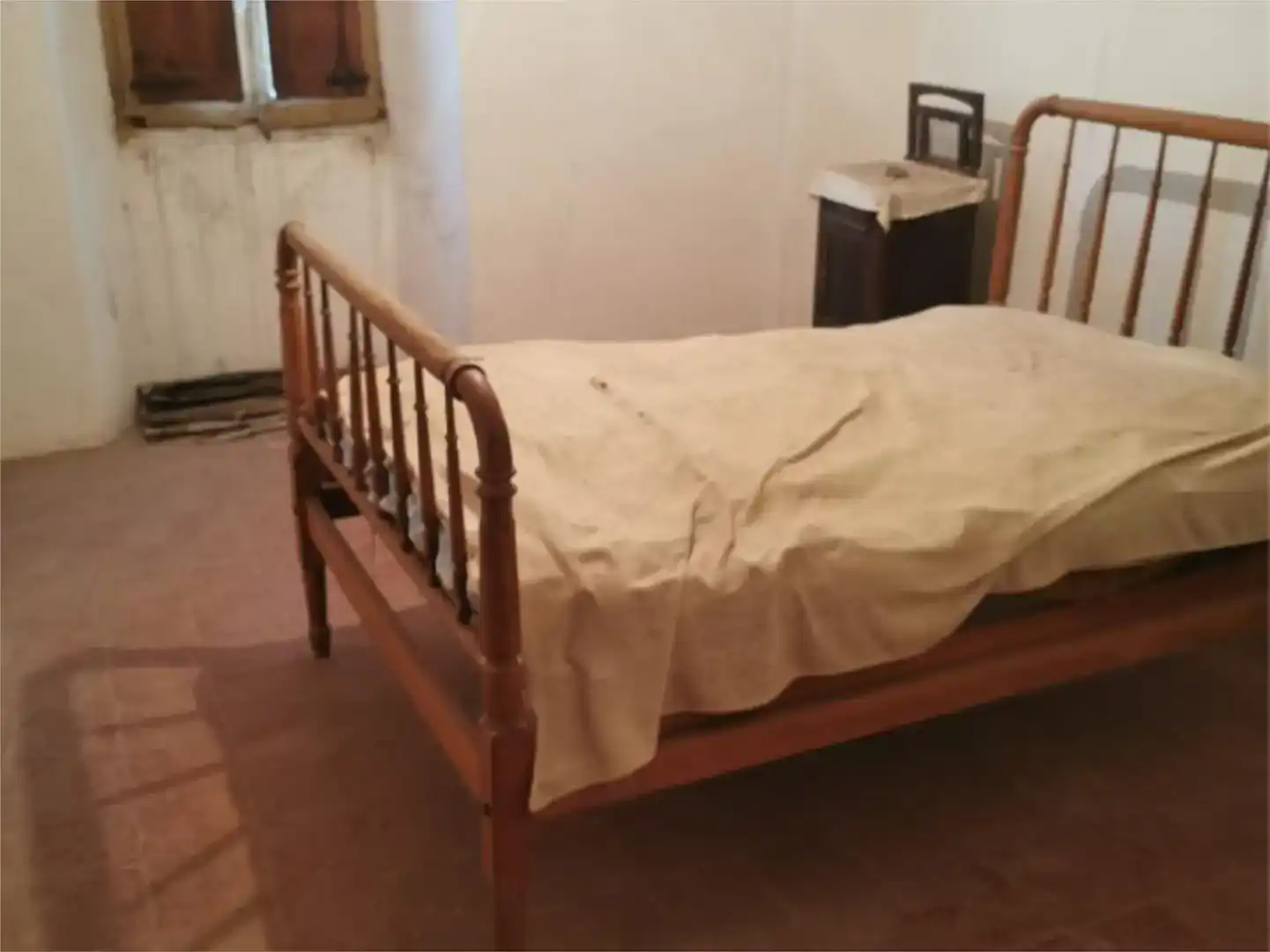 Habitación de Piso en venta en Santoyo