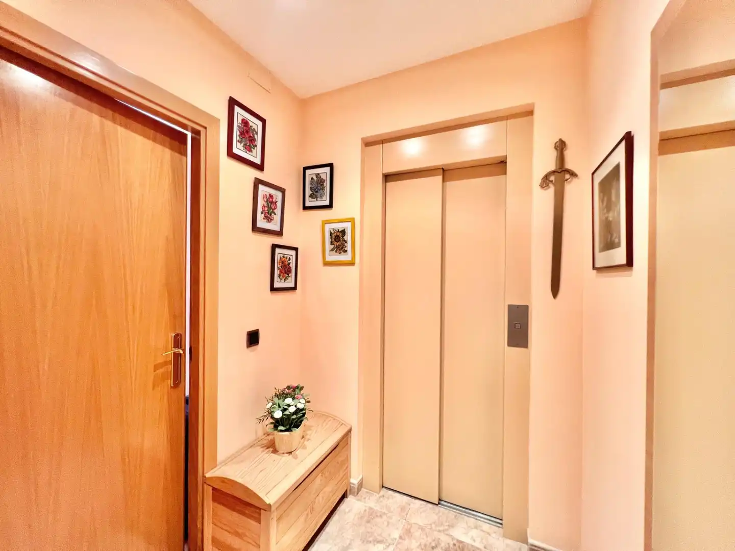 Terraced house with terrace for sale in Calle d'Adrià Álvarez, imagen 35
