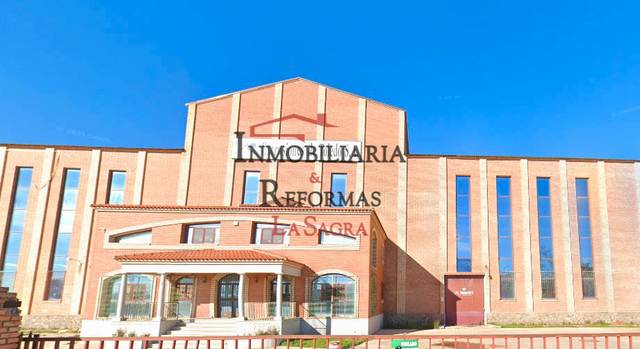 Edificio en Alquiler en El Beato